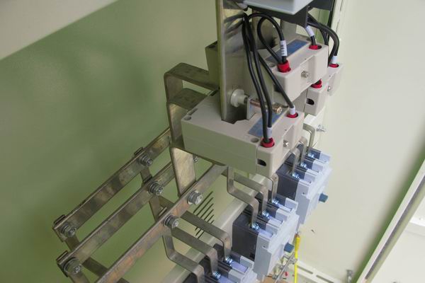 定州配电柜-应急照明配电柜使用对工作人员的具